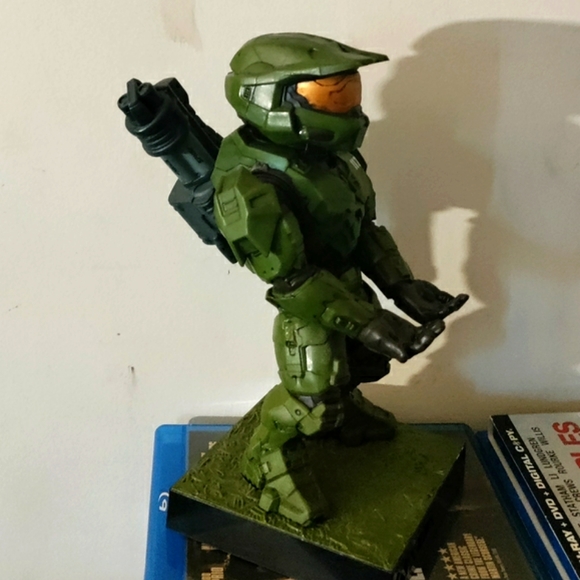 Halo Master Chief Controller Holder - Picture 5 of 5